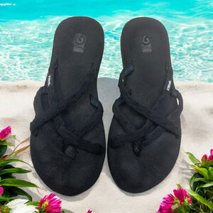 Teva Olowahu Sandals Black Strappy Women's Sz 9 Mush Comfort Insoles Beach Pool
